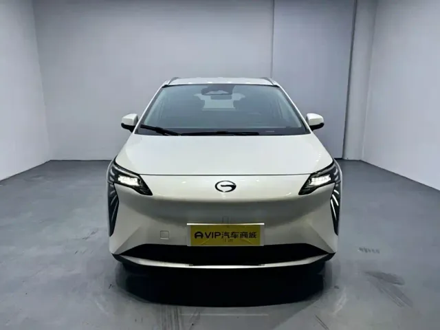 GAC Aion Y — Фото автомобиля 5