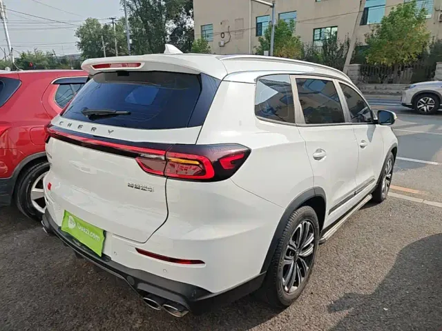 Chery Tiggo 8 — Фото автомобиля 6