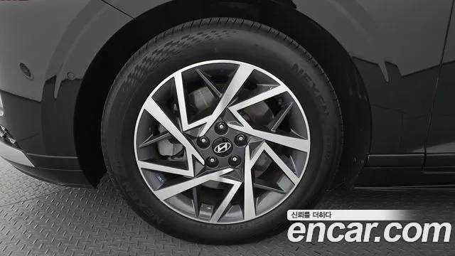 Hyundai Grandeur GN7 — Фото автомобиля 5