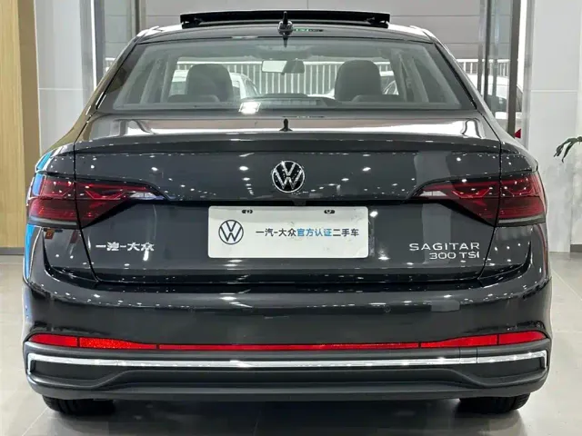 Volkswagen Sagitar — Фото автомобиля 18