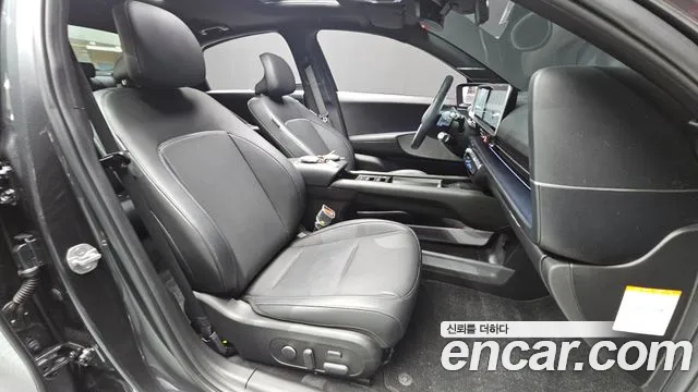 Hyundai Ioniq 6 — Фото автомобиля 16