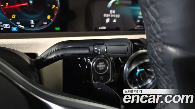 Mercedes-Benz A-Class W177 — Фото автомобиля 9