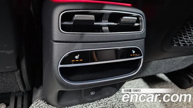 Genesis GV70 2.5T Бензин AWD — Фото автомобиля 20