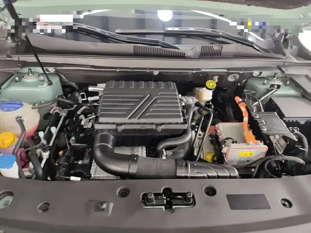 Jetour X70 C-DM — Фото автомобиля 24