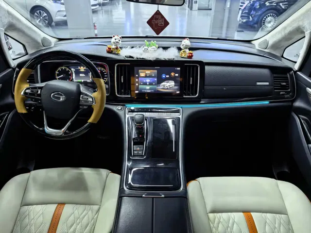 GAC Trumpchi M8 — Фото автомобиля 12
