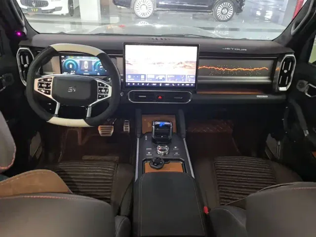 Jetour T2 — Фото автомобиля 9