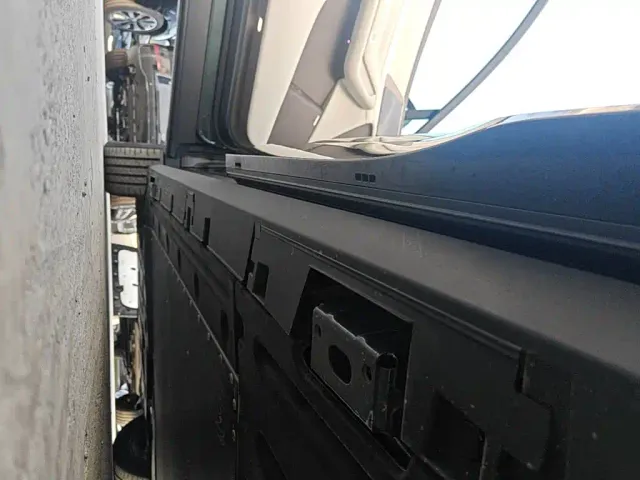 Denza N8L — Фото автомобиля 21