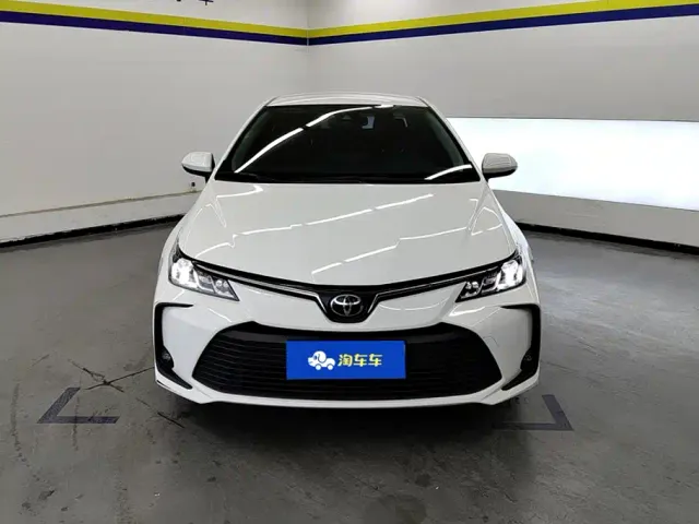 Toyota Corolla — Фото автомобиля 2