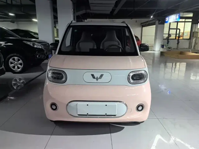 Wuling Hongguang Mini EV — Фото автомобиля 2