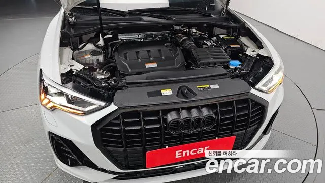 Audi Q3 35 TDI Premium — Фото автомобиля 5