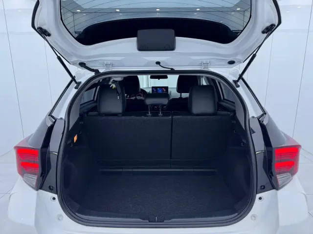 Toyota YARiS L Zhi Xuan — Фото автомобиля 13