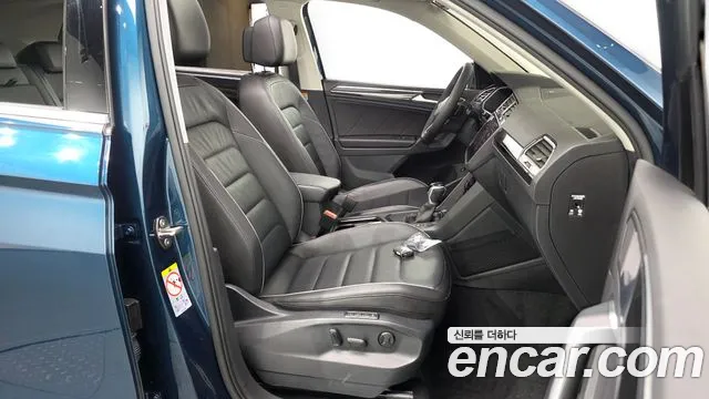 Volkswagen Tiguan — Фото автомобиля 16