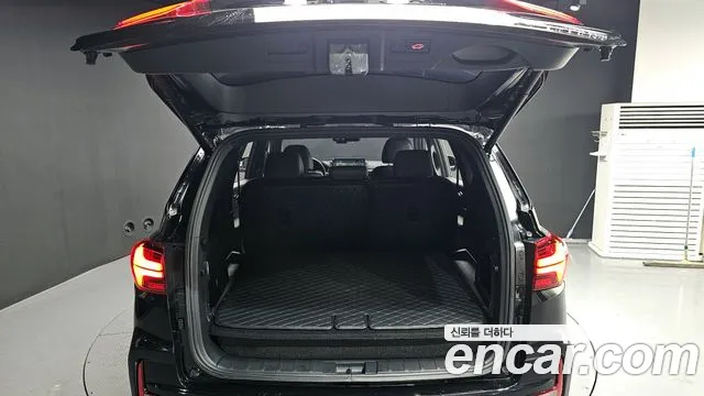 KG_Mobility_Ssangyong Rexton Rexton Arena Дизель 2.2 4WD — Фото автомобиля 20