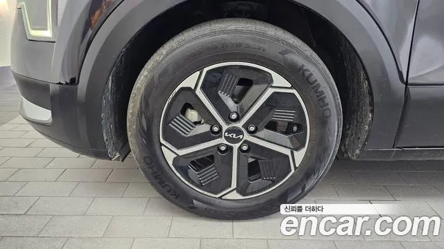 Kia Niro The All New Niro Prestige — Фото автомобиля 5