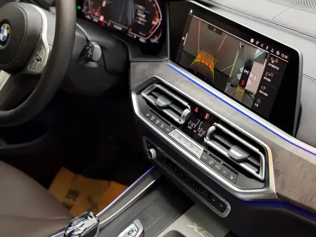 BMW X5 — Фото автомобиля 6