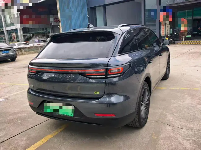Leapmotor C11 — Фото автомобиля 7
