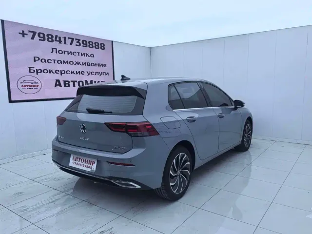 Volkswagen Golf — Фото автомобиля 7