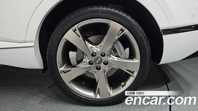 Genesis GV80 2.5T Бензин AWD — Фото автомобиля 20