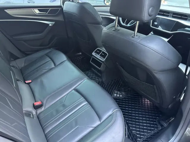 Audi A7 — Фото автомобиля 12