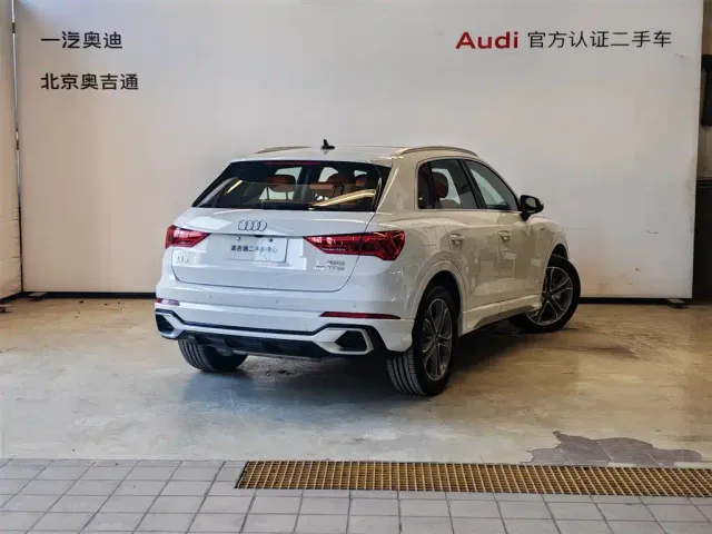 Audi Q3 — Фото автомобиля 6