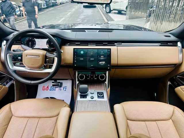 Land Rover Range Rover — Фото автомобиля 7