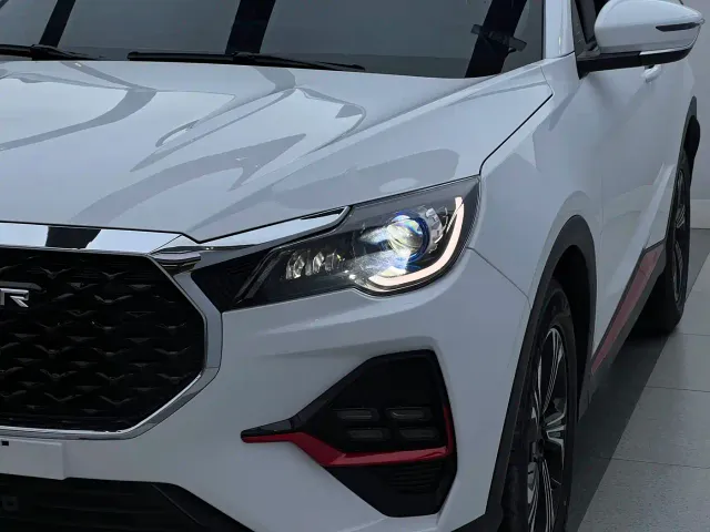 Jetour X70 — Фото автомобиля 4