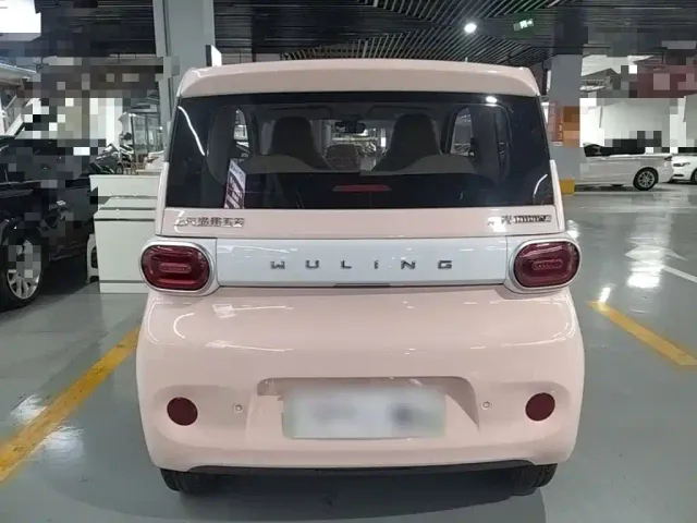 Wuling Hongguang Mini EV — Фото автомобиля 5