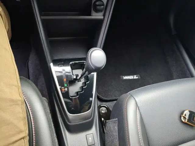 Toyota YARiS L Zhi Xuan — Фото автомобиля 13