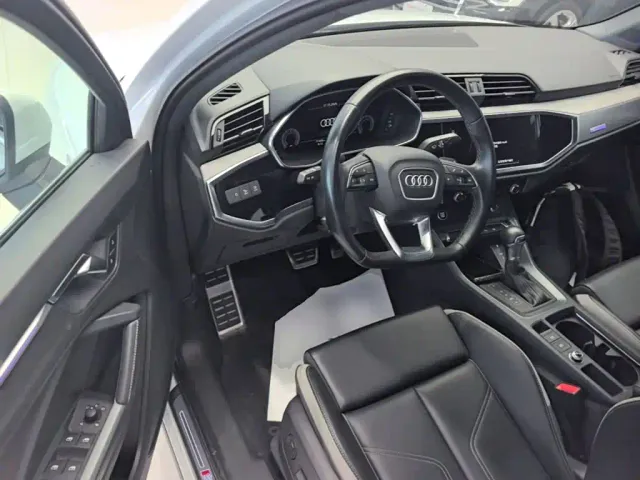 Audi Q3 — Фото автомобиля 15