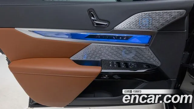 BMW i7 G70 — Фото автомобиля 11