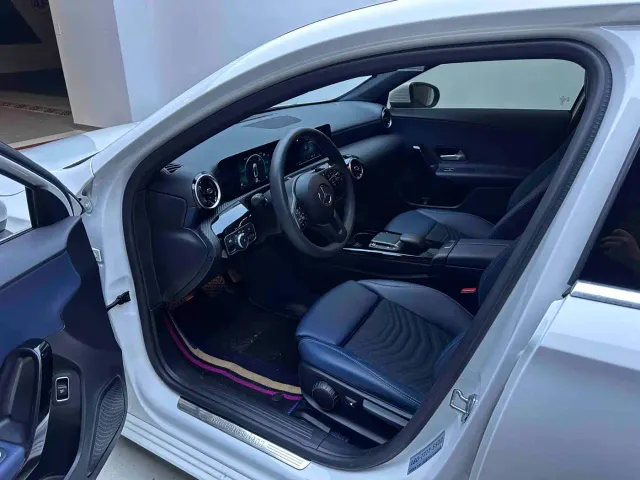Mercedes-Benz A-Class — Фото автомобиля 9