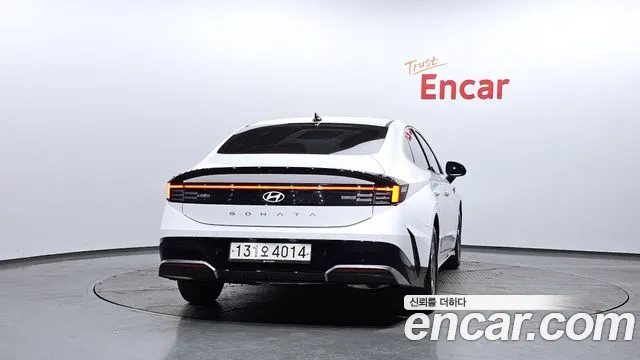 Hyundai Sonata Sonata Edge(DN8) 2.0 LPG(Для проката) — Фото автомобиля 4