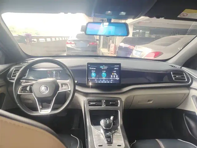 BYD Qin PLUS — Фото автомобиля 9