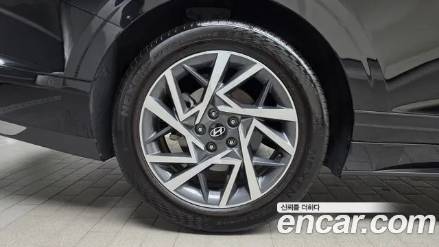Hyundai Grandeur GN7 — Фото автомобиля 5