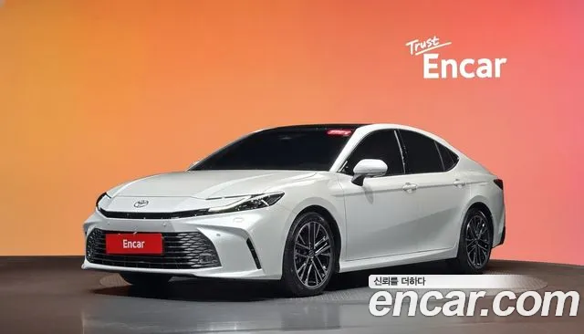 Фотография автомобиля — Toyota Camry XV80
