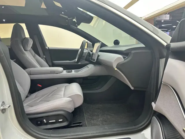 Nio ET5 Touring — Фото автомобиля 17