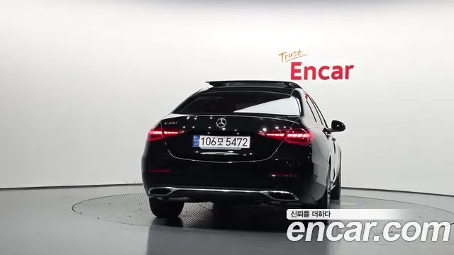 Mercedes-Benz C-Class — Фото автомобиля 4