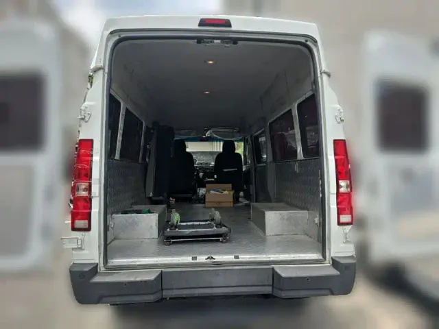 Iveco Daily — Фото автомобиля 9