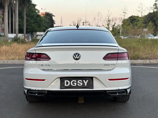 Volkswagen CC — Фото автомобиля 25