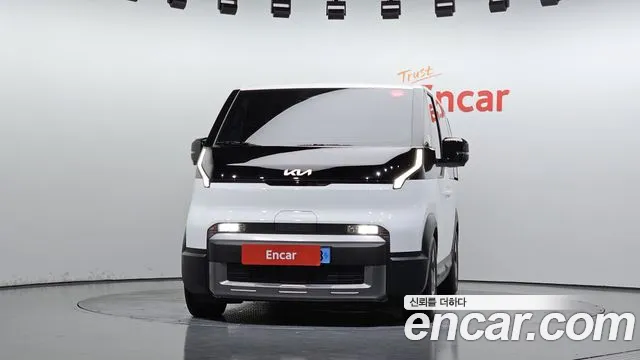 Kia PV5 — Фото автомобиля 3
