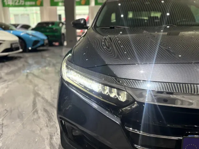 Honda Accord — Фото автомобиля 24