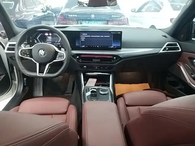 BMW 3 Series — Фото автомобиля 9
