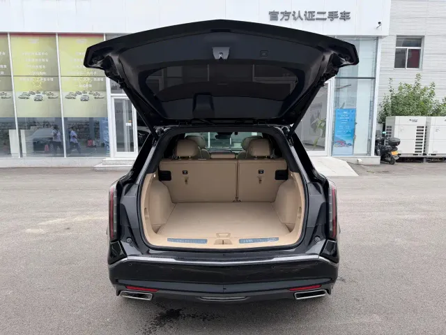 Cadillac XT5 — Фото автомобиля 16
