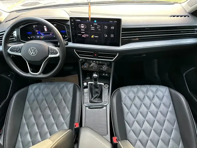 Volkswagen Sagitar — Фото автомобиля 8