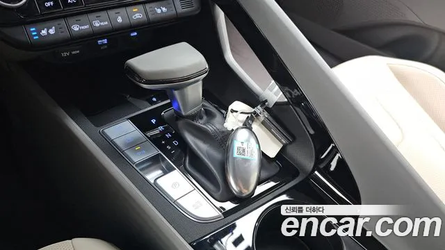 Hyundai AVANTE Новый Avante (CN7) — Фото автомобиля 9