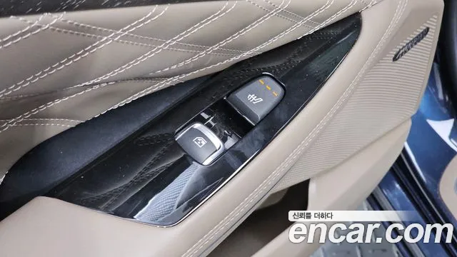 Kia K8 K8 Hybrid — Фото автомобиля 29