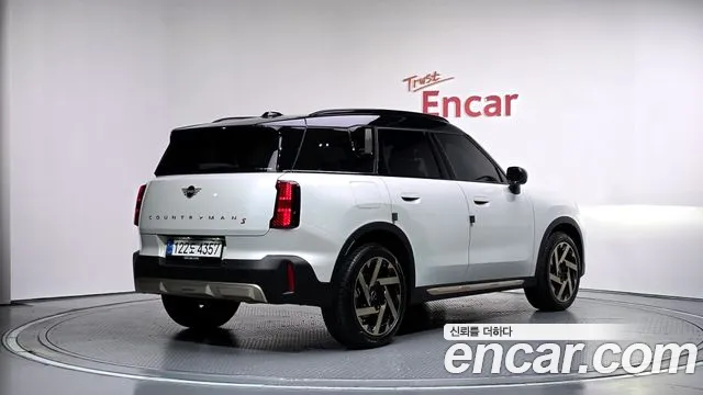 MINI Countryman 3rd Gen — Фото автомобиля 2