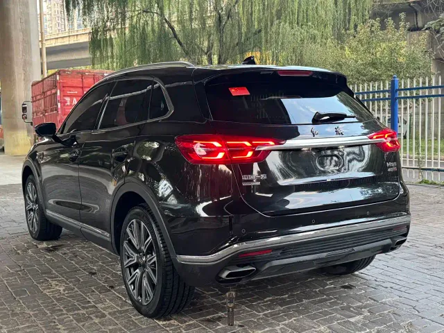 Hongqi HS5 — Фото автомобиля 4