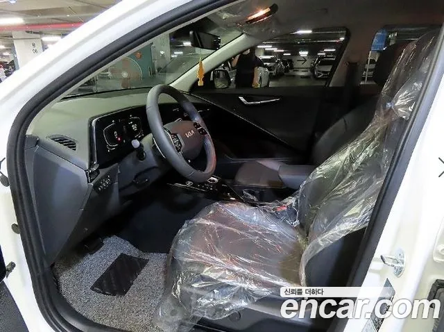 Kia Niro The All New — Фото автомобиля 6