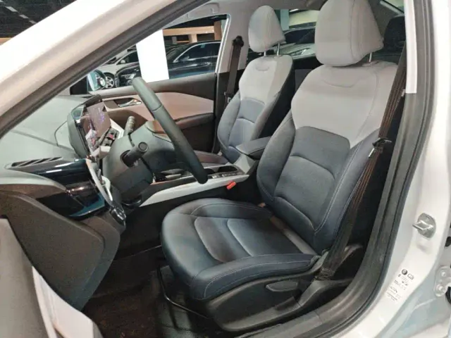 Chevrolet Monza — Фото автомобиля 14